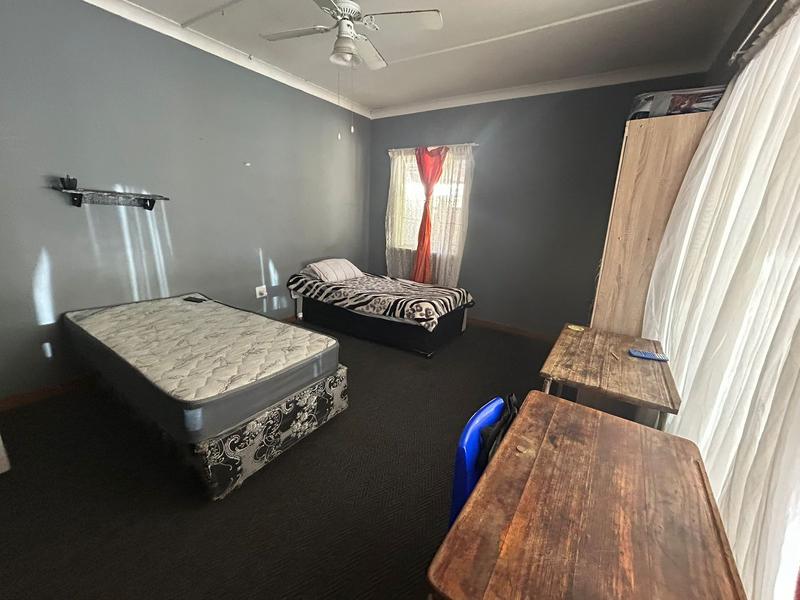 7 Bedroom Property for Sale in Sasolburg Ext 3 Free State